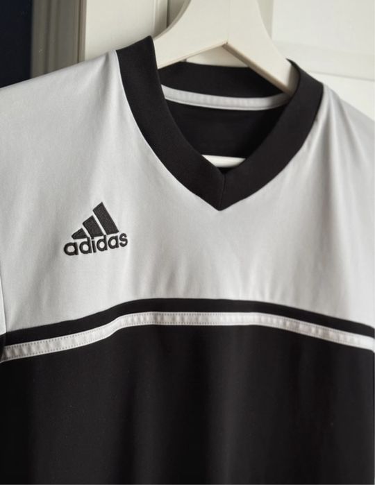 Czarno-biała bluzka sportowa Adidas