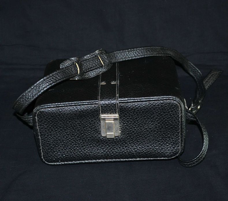 Зеркальный фотоаппарат Praktica l2