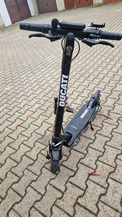 Sprzedam hulajnogę DUCATI pro 3