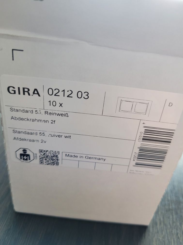 Ramka podwójna do gniazdka gira