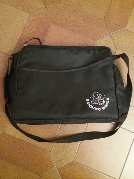 Mala muda fraldas nova nunca usada