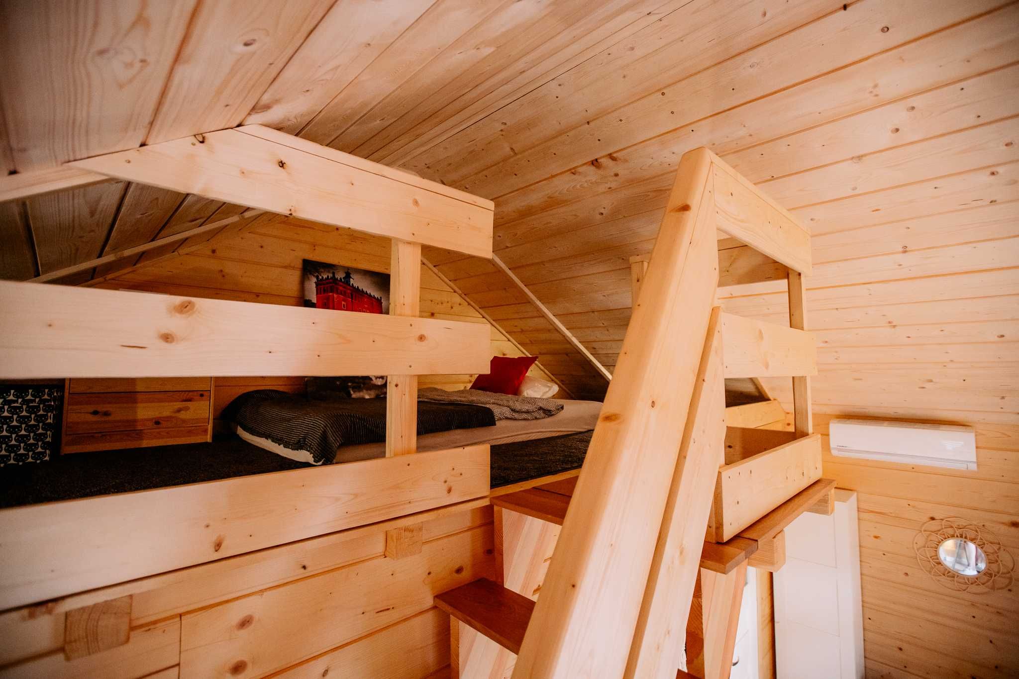 SanDomek :) drewniany domek :) wynajem, noclegi, Jacuzzi,sauna
