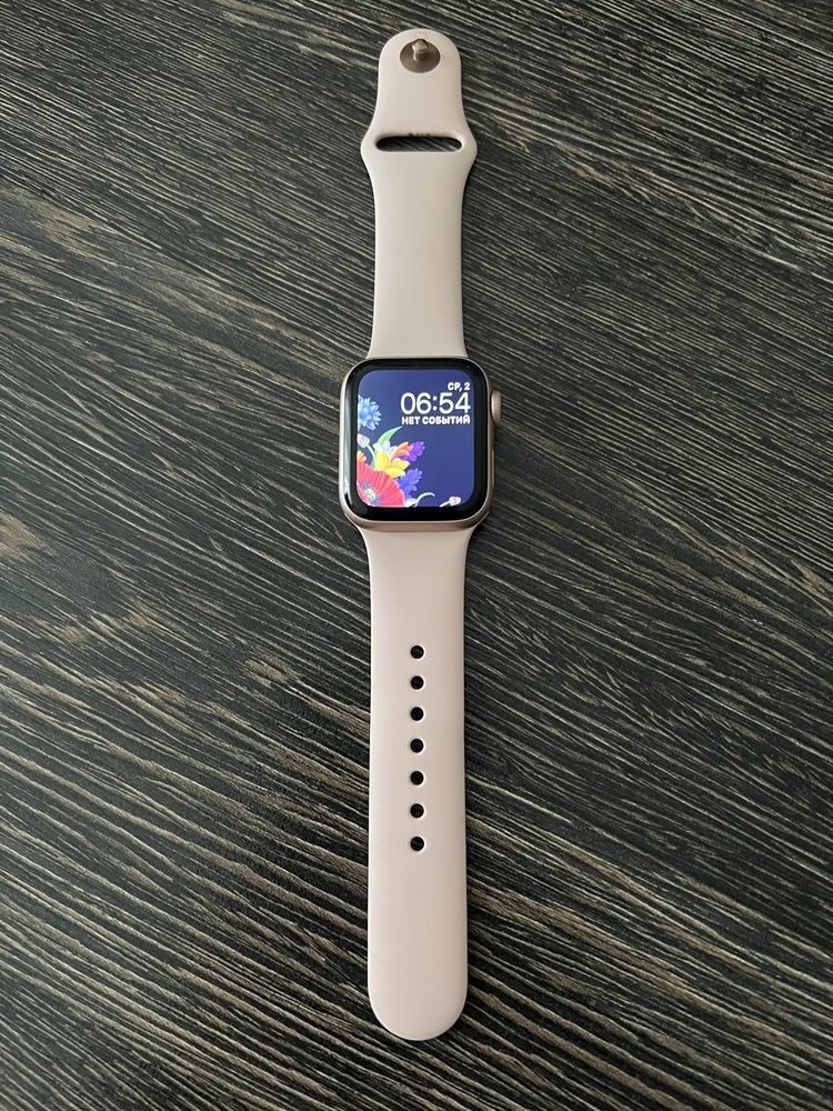 Apple Watch Series 4., 40
