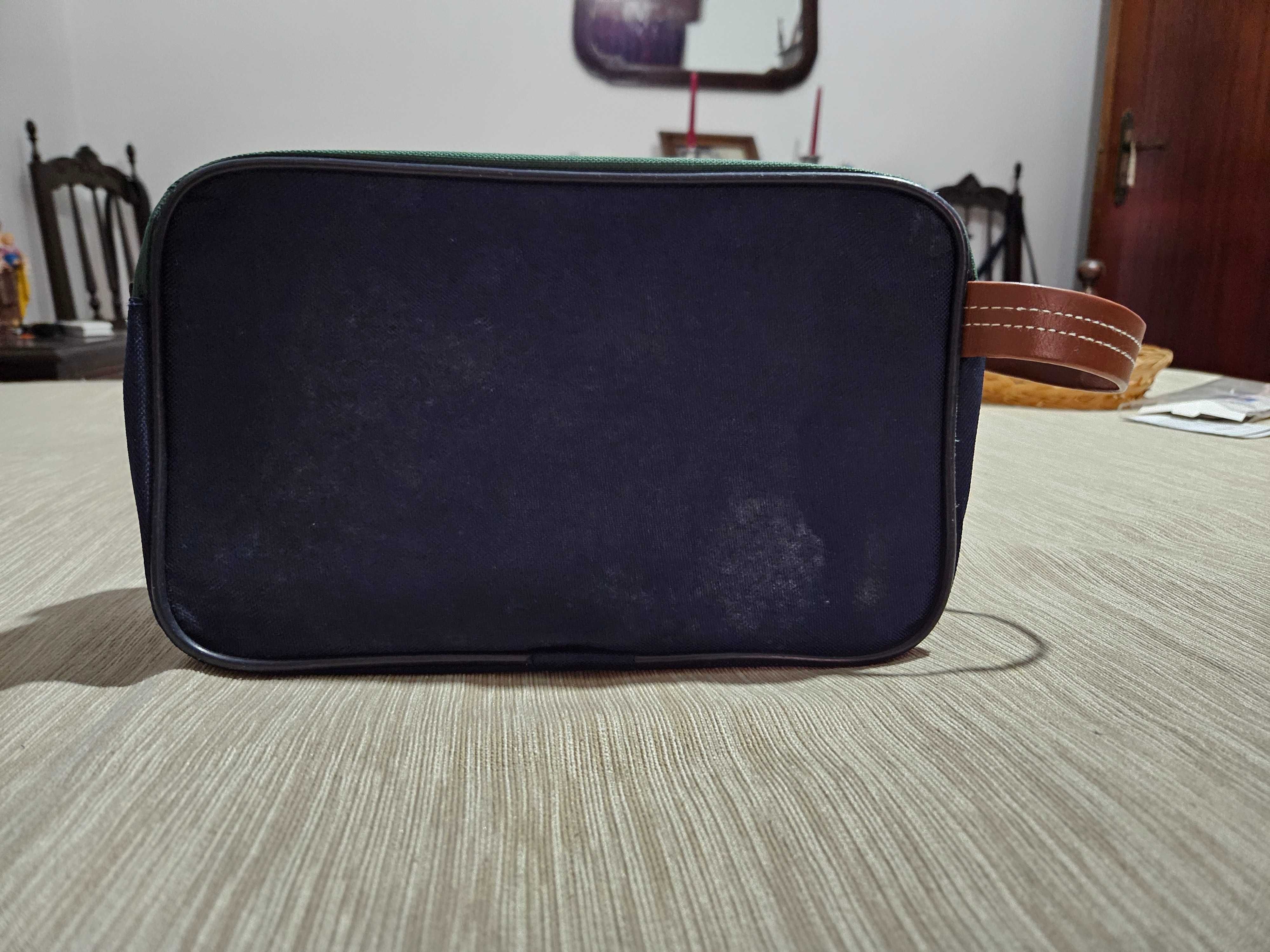 Bolsa necessaire com alça