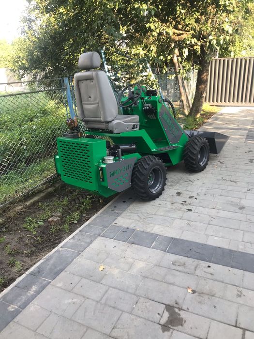 Вкладання бруківки – швидко, якісно, з власним інструментом!