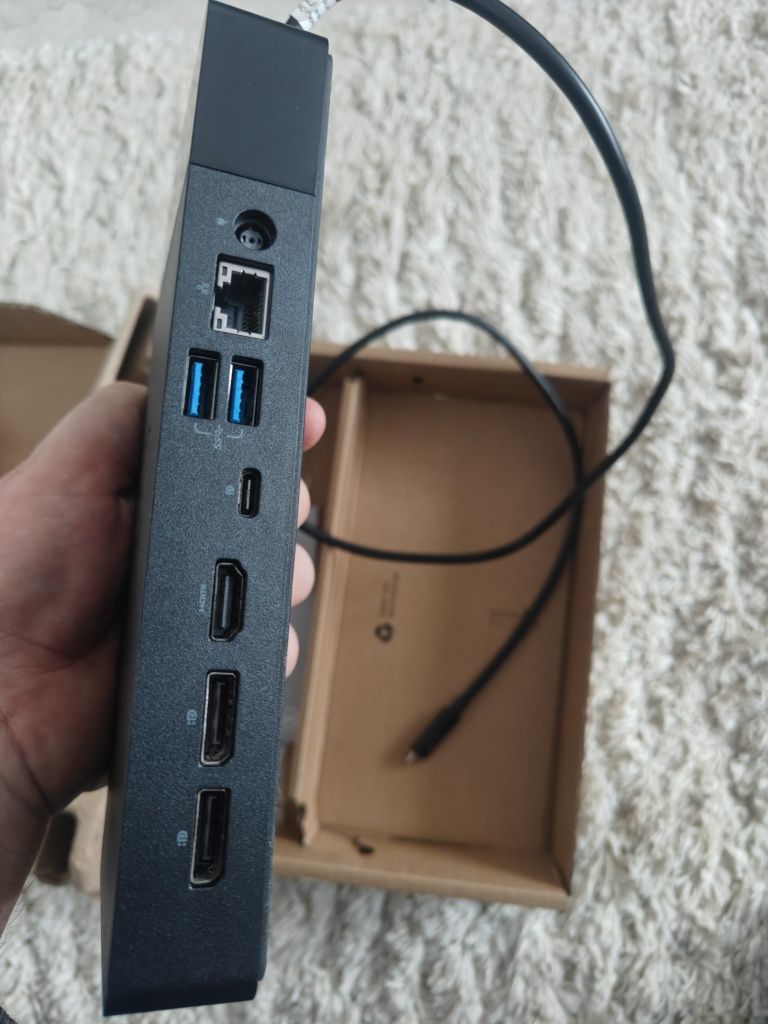 Stacja dokująca / replikator Dell Dock WD19S 130W.