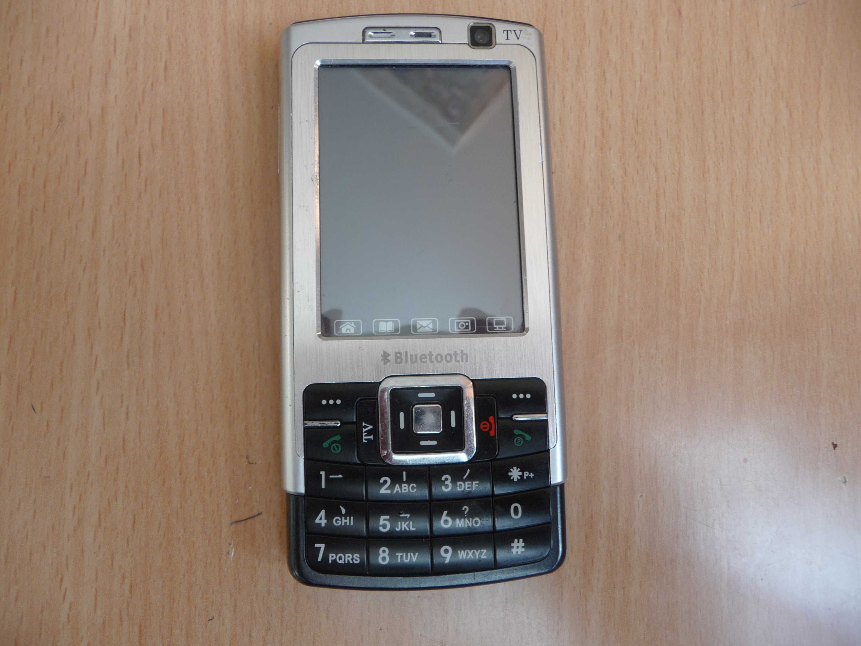 Nokia 6080. NokiaTV Mobile, Блок питания универсальный, Адаптер USB