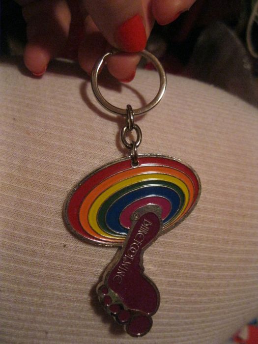 брелок для ключей barefoot wine металл вино сувенир key ring