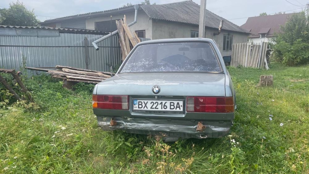 Продам бмв е30 м10б18