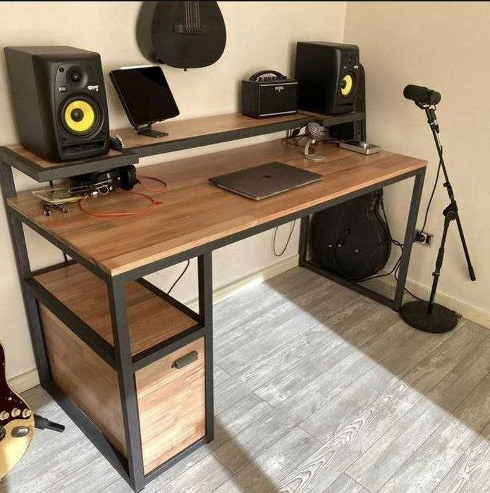 Столешница из массива  для письменного стола