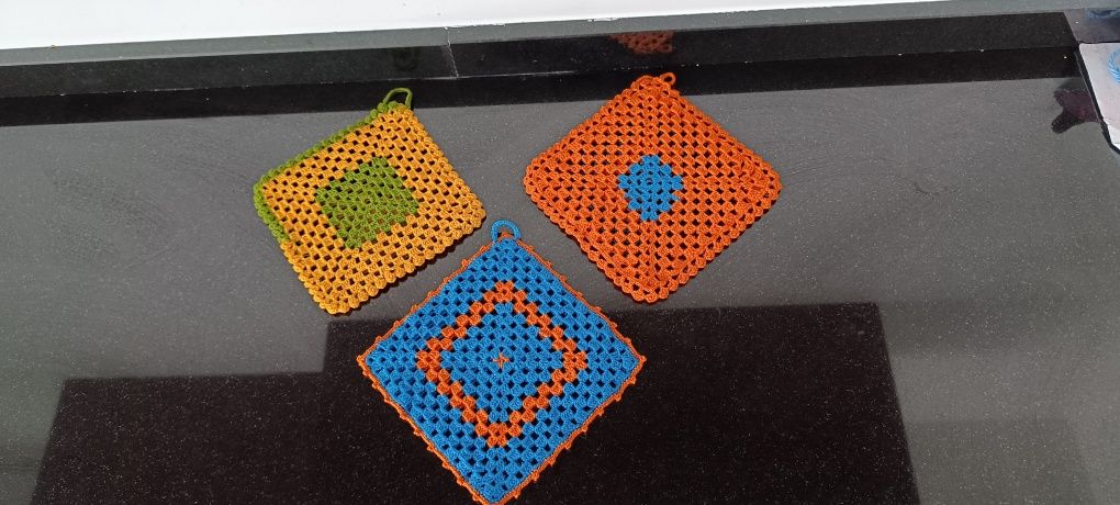 3 Pegas de cozinha em crochê