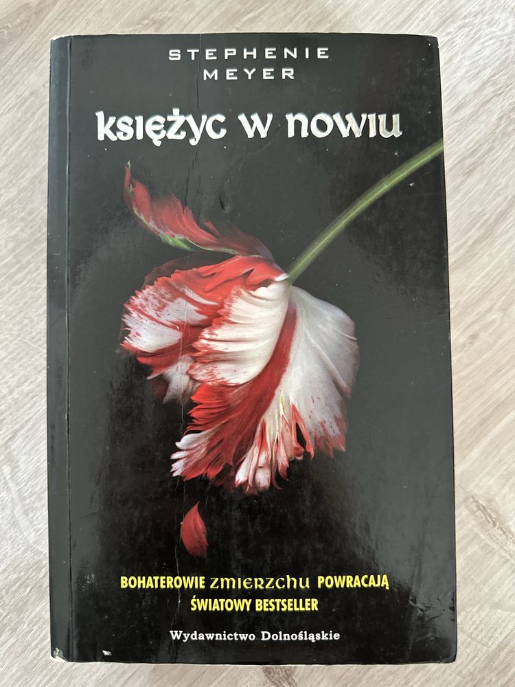 Książka „Księżyc w nowiu”