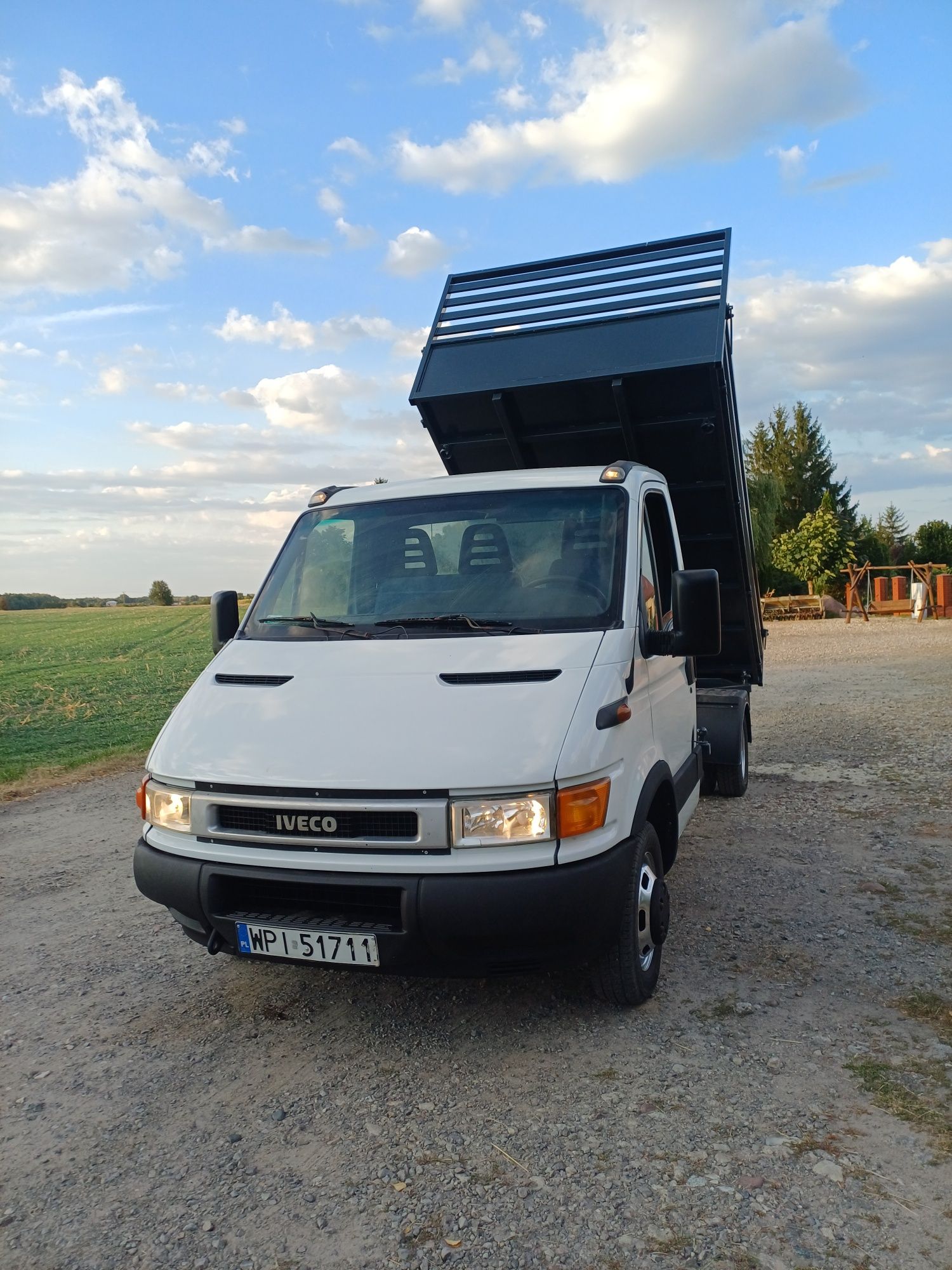 Iveco daily 35c11 nowa wywrotka na kat B resor bliźniak 35c15