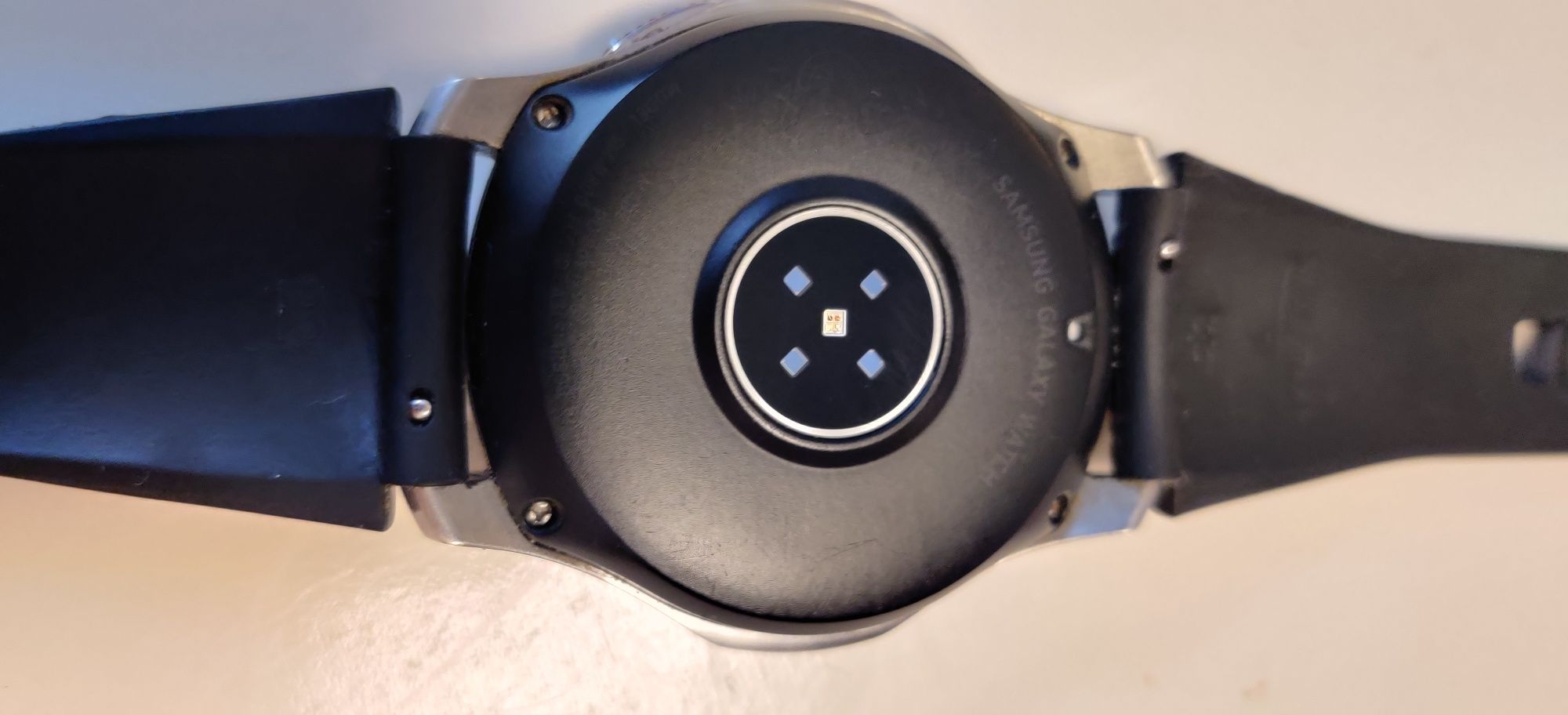 Samsung Galaxy Watch sm-R800