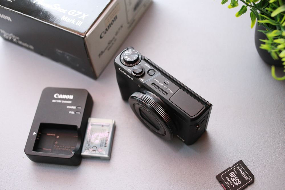 Canon G7x mark iii + 128gb