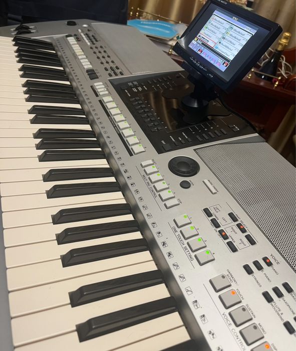 YAMAHA PSR-S-900 синтезатор