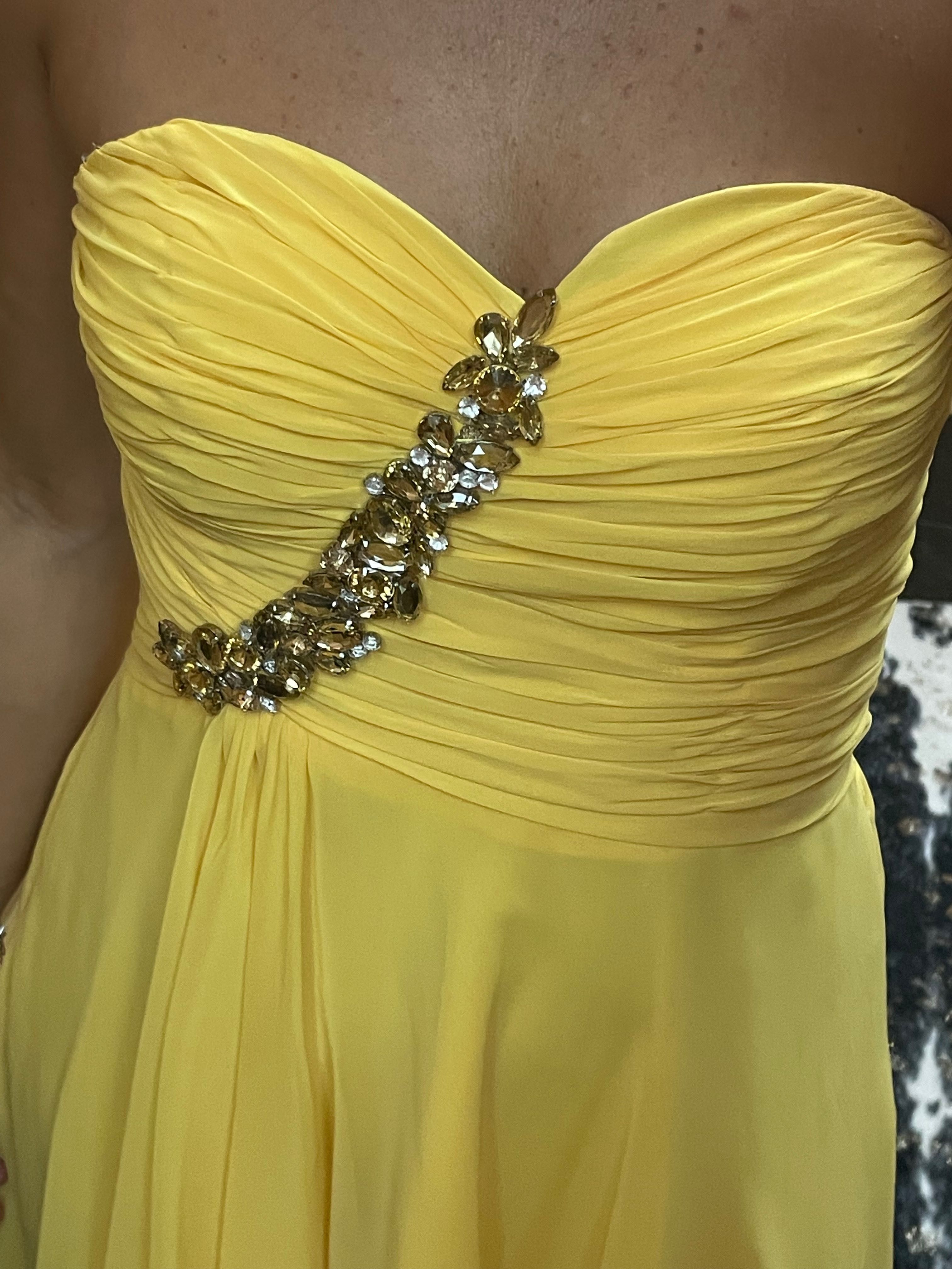 Vestido de cocktail amarelo