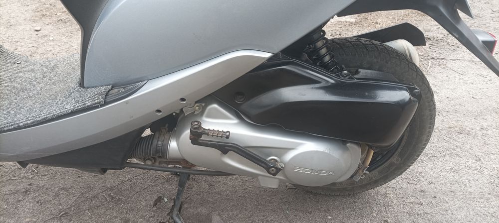 Скутер хонда діо