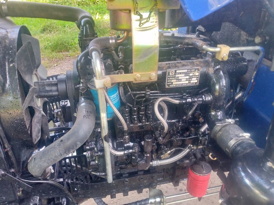 Продам трактор обмен 35 к 4 цил