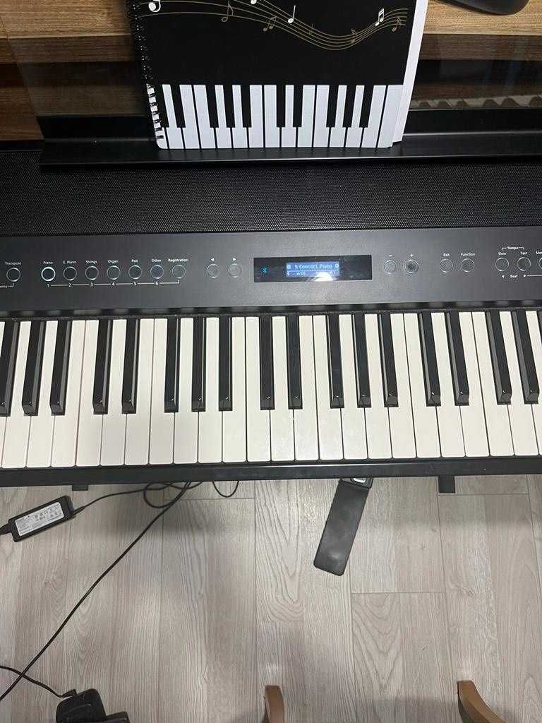 Roland fp90 stagepiano