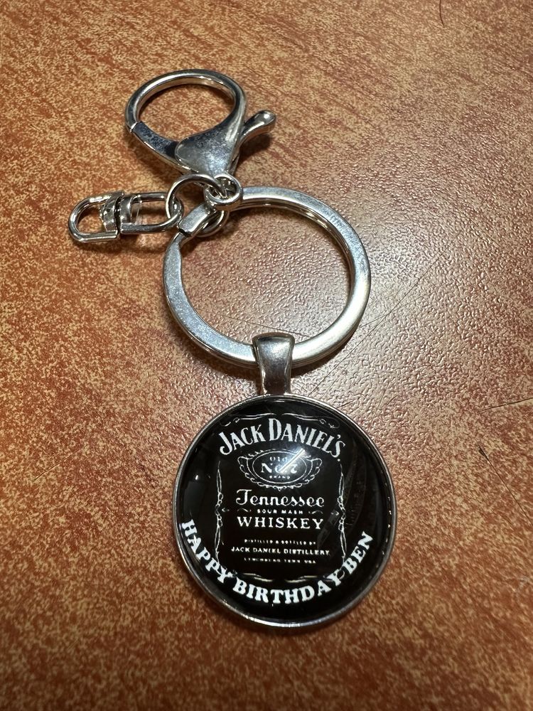 Brelok do kluczy jack daniels soczewka 8 wzorów nowe!