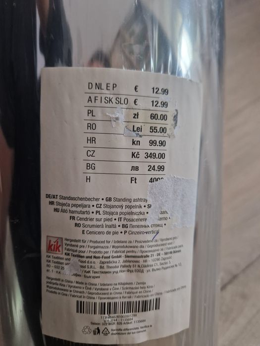 Popielniczka z koszem na śmieci