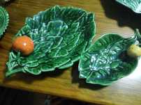 Pratos em forma de folha