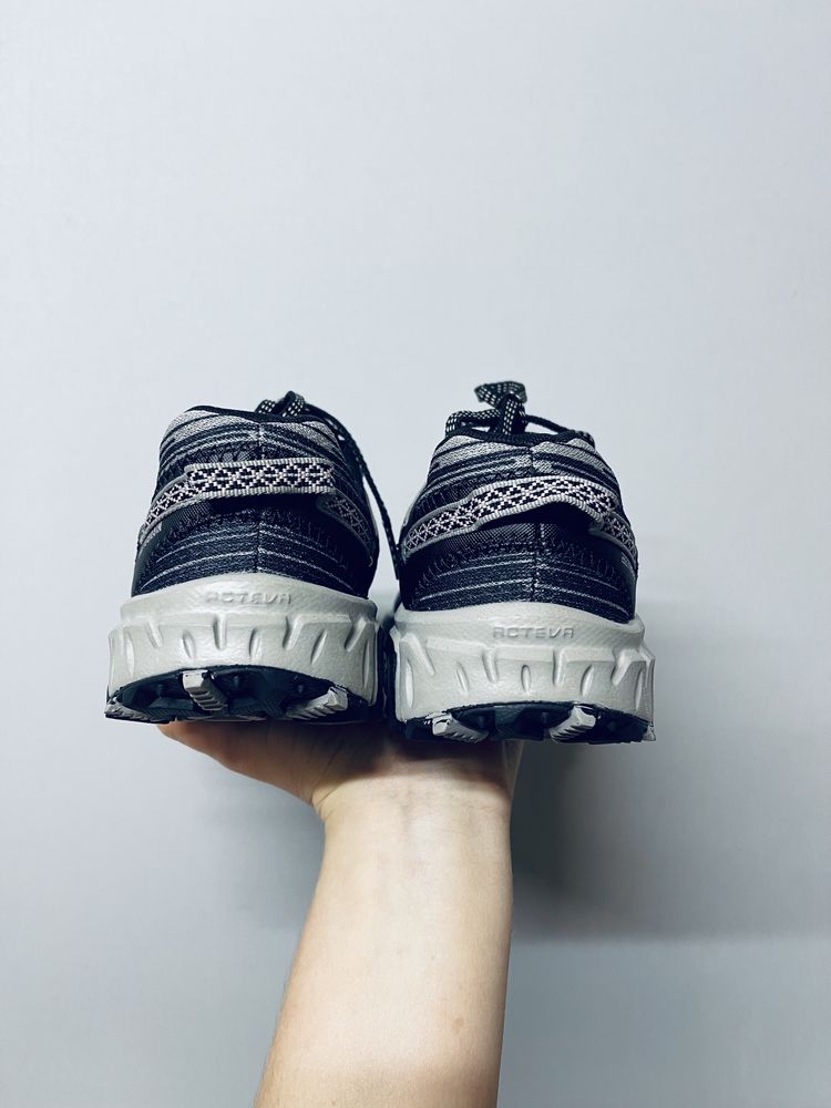 Кросівки New balance 38р