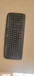 Teclado s/fio, LOGITECH usado em bom estado. vendido o PC.