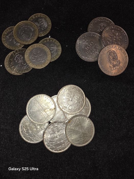 Moedas antigas para coleção