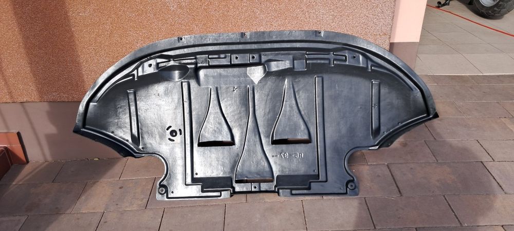 Oslona pod silnik AUDI A4 B5  VW PASSAT B5 SKODA SU