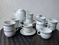 Porcelanowy serwis do herbaty
