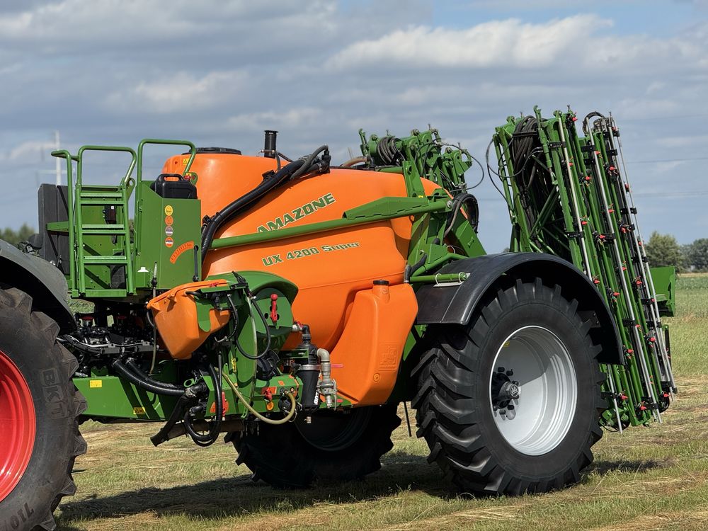 Amazone UX 4200 Super •GPS!•