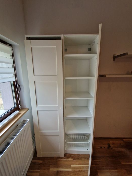 Mała dwu częściowa szafa Ikeowska