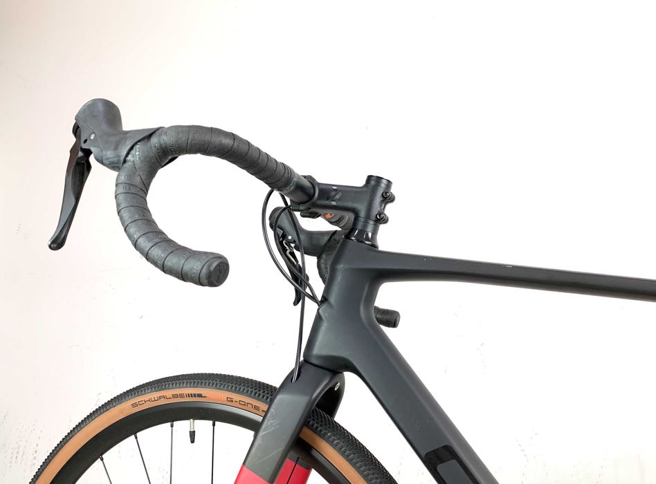 Гравійник Cube Nuroad C62 Pro карбон