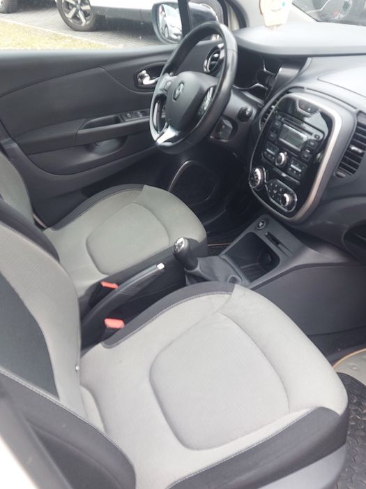 Renault Captur 0,9 rej. 2014r