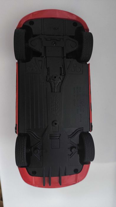 Модель, машинка Dodge Viper SRT-10 1.24 Motormax