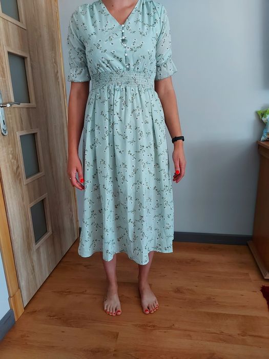 Piękna sukienka na lato