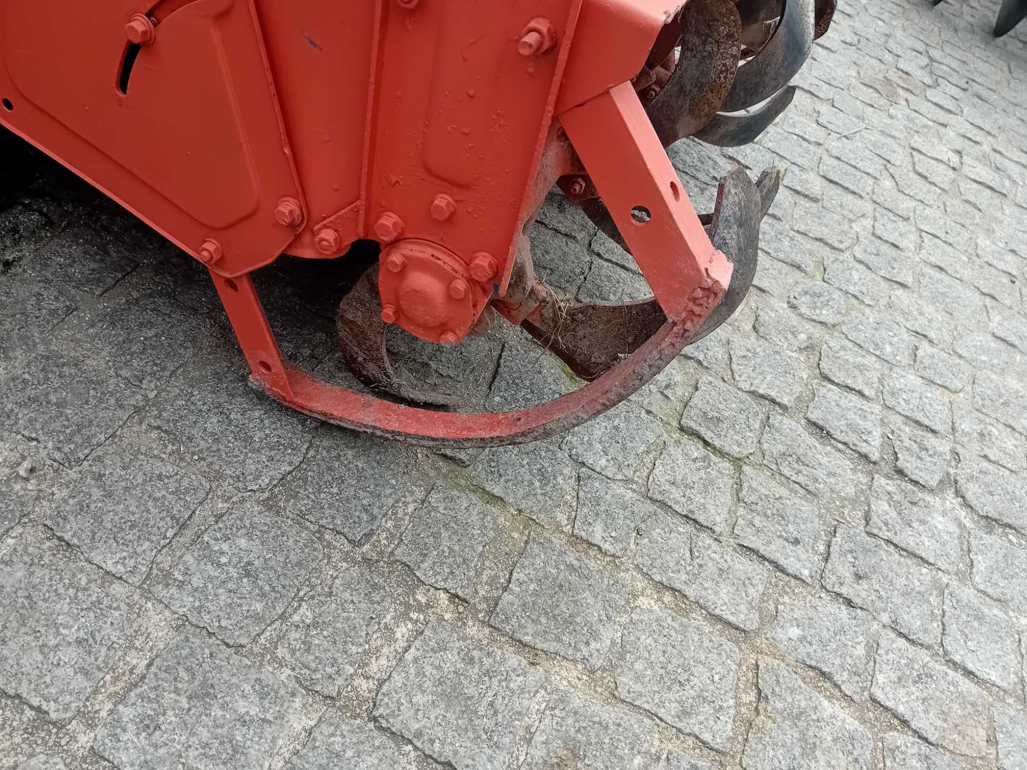 Fresa 1,25m para trator