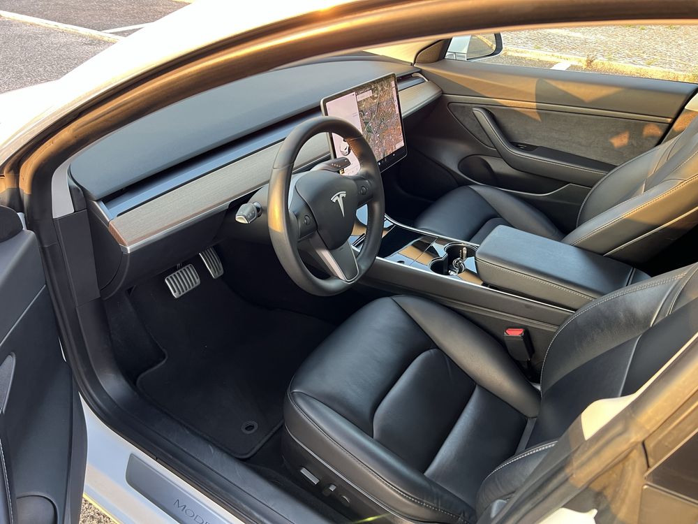 Tesla model 3 - 105 mil km - 325 cv -Standard Range Plus