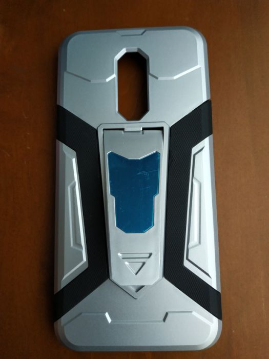 Capas novas para Xiaomi Redmi 5 Plus (ver fotos)