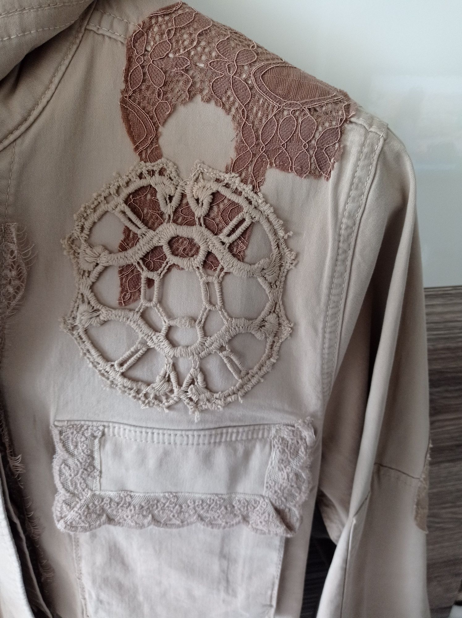 Kurtka Liu jo L/XL