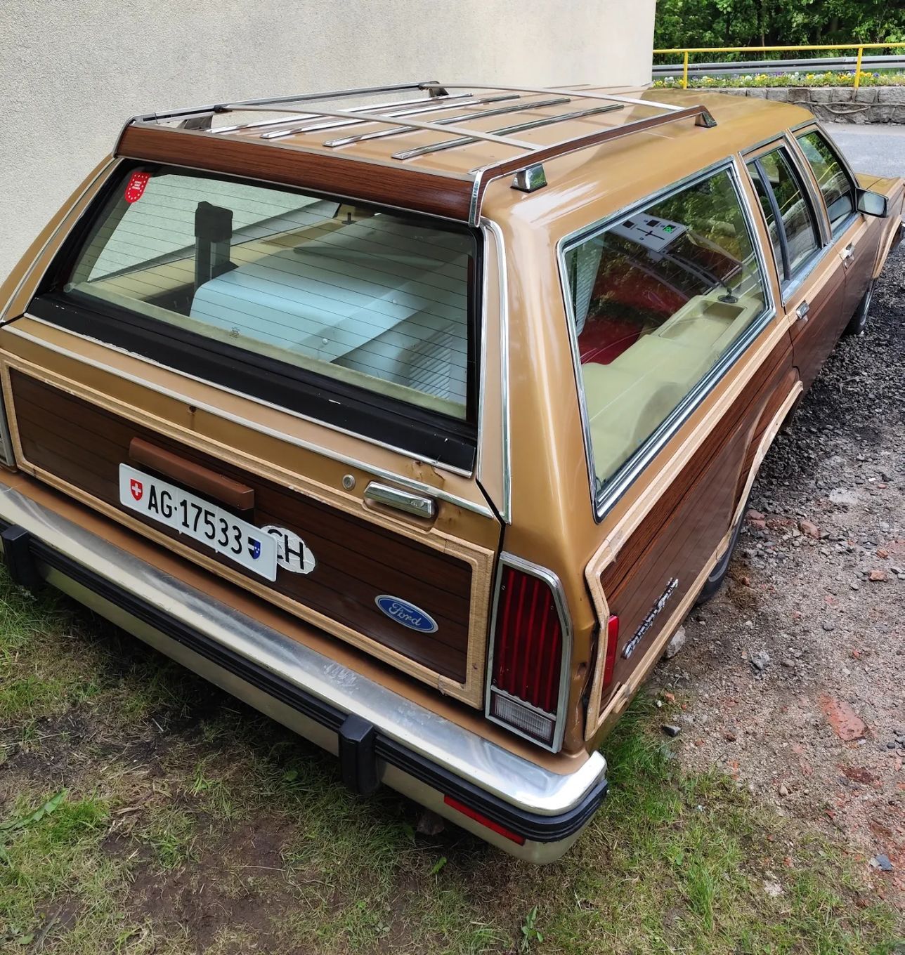 Ford  Ford Country squire 5,8 1978