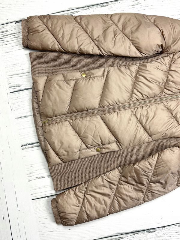 Barbour Miller Quilt Ocieplana Kurtka Damska Fibre Down Logo na Ramien