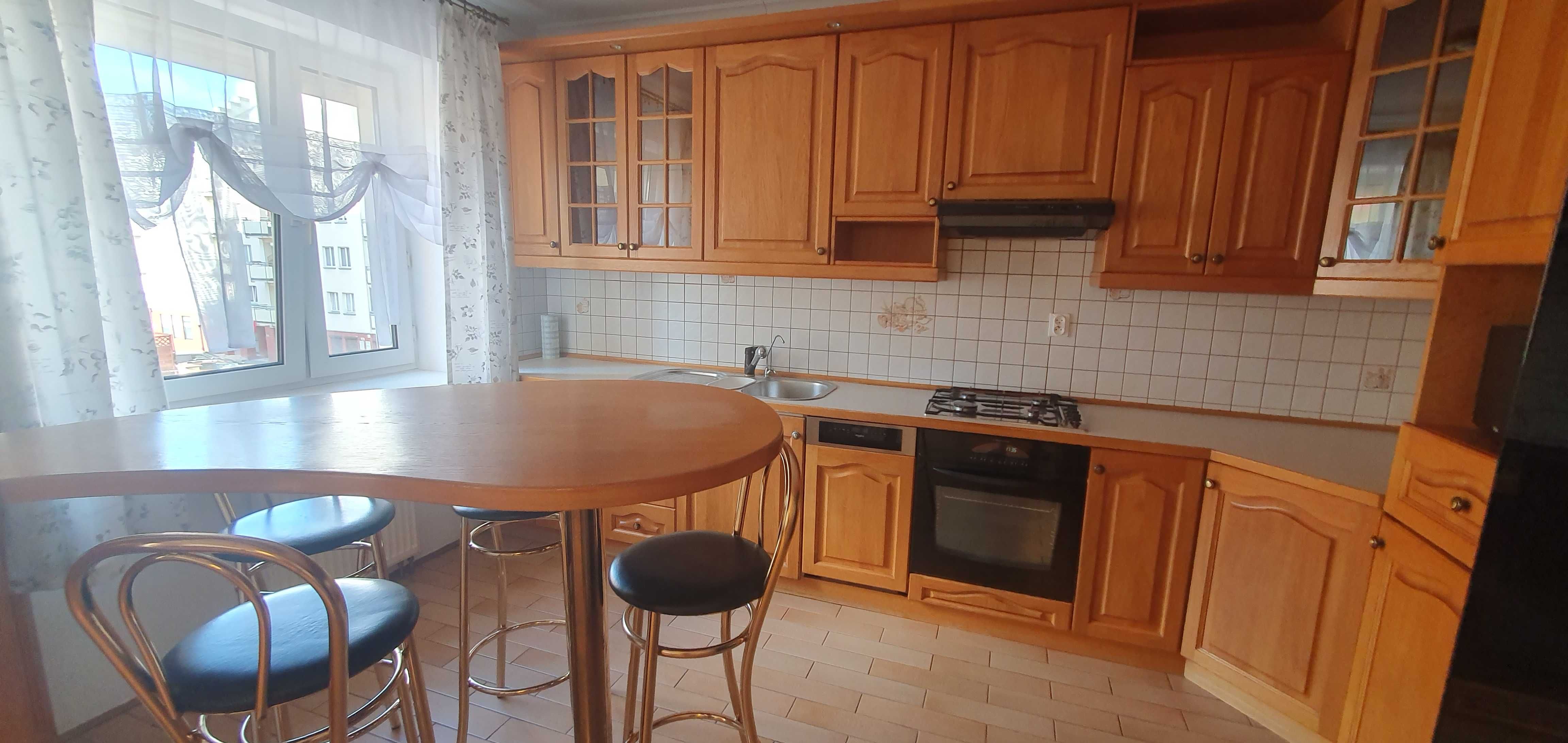 4 pokoje na Kabatach 91 m2