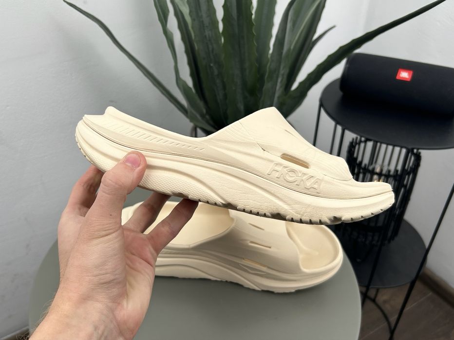 Оригінал! Тапочки шльопки Hoka Ora Recovery 40 розмір М05892