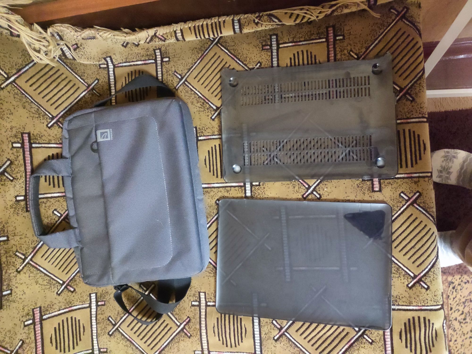MacBook Air (13 дюйм.,  2015 р.)