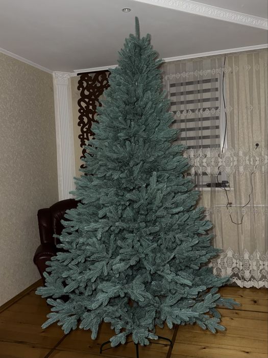 Продається ялинка
