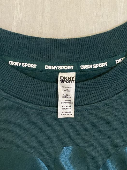 Костюм спортивний жіночий DKNY