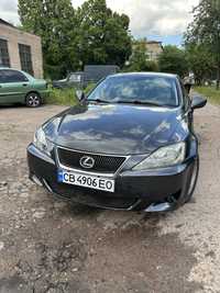 Lexus is 250 2005